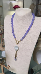 Collana Con Perle Di Giada e Pendente In Perla Keshi